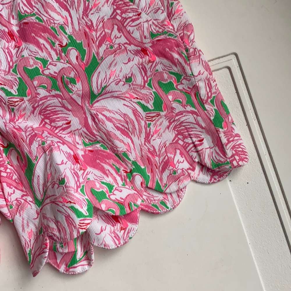 NWT Lilly Pulitzer 5” Buttercup Scallop Stretch Flamingo Shorts 00 - Picture 5 of 9